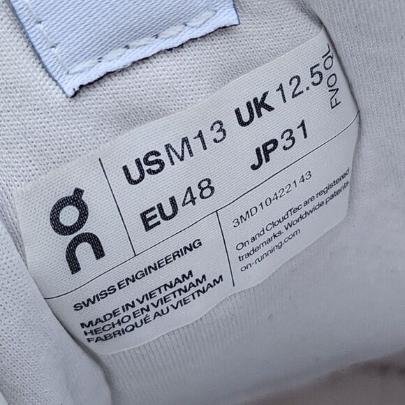 ON CLOUDSURFER - Mens Athletic Shoes - SIZE 13 - Picture 10 of 10